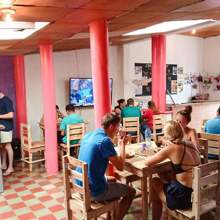 Deakachimba Hostel Гранада Экстерьер фото