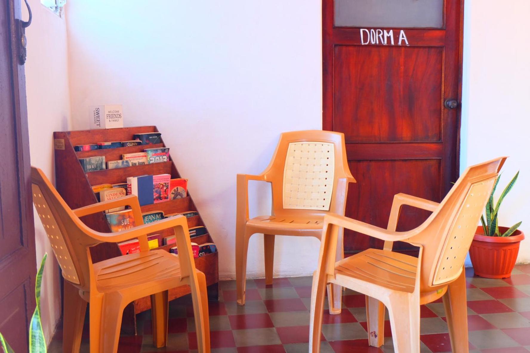 Deakachimba Hostel Гранада Экстерьер фото