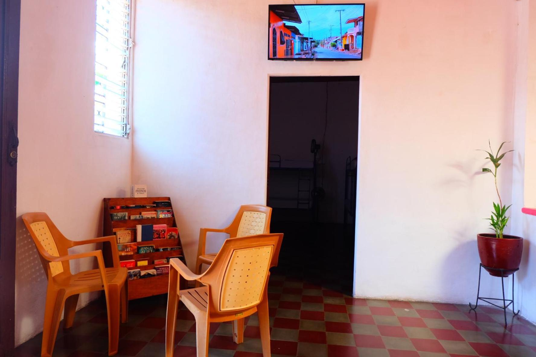 Deakachimba Hostel Гранада Экстерьер фото