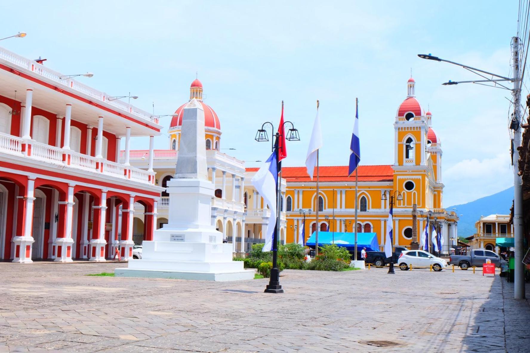 Deakachimba Hostel Гранада Экстерьер фото