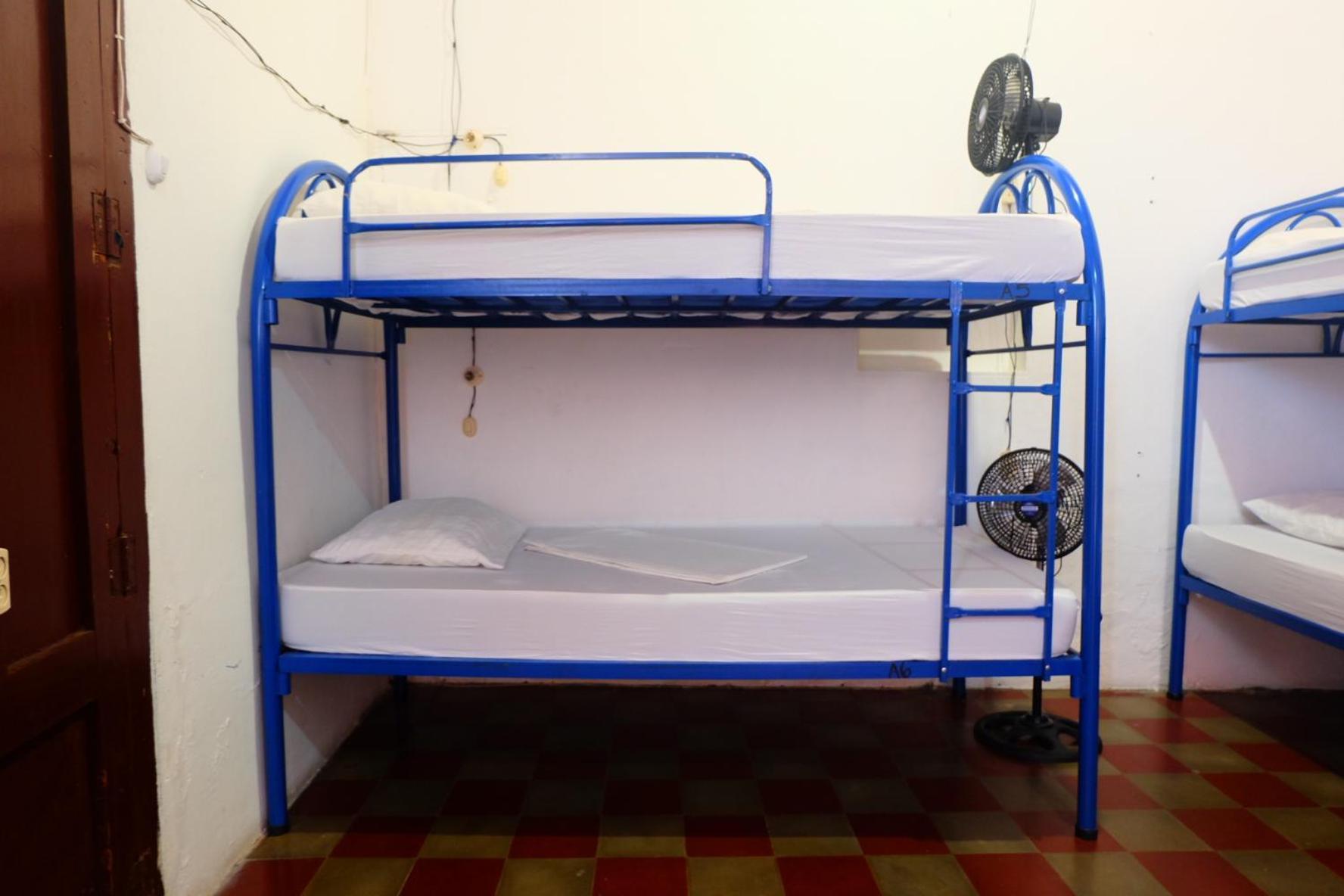 Deakachimba Hostel Гранада Экстерьер фото